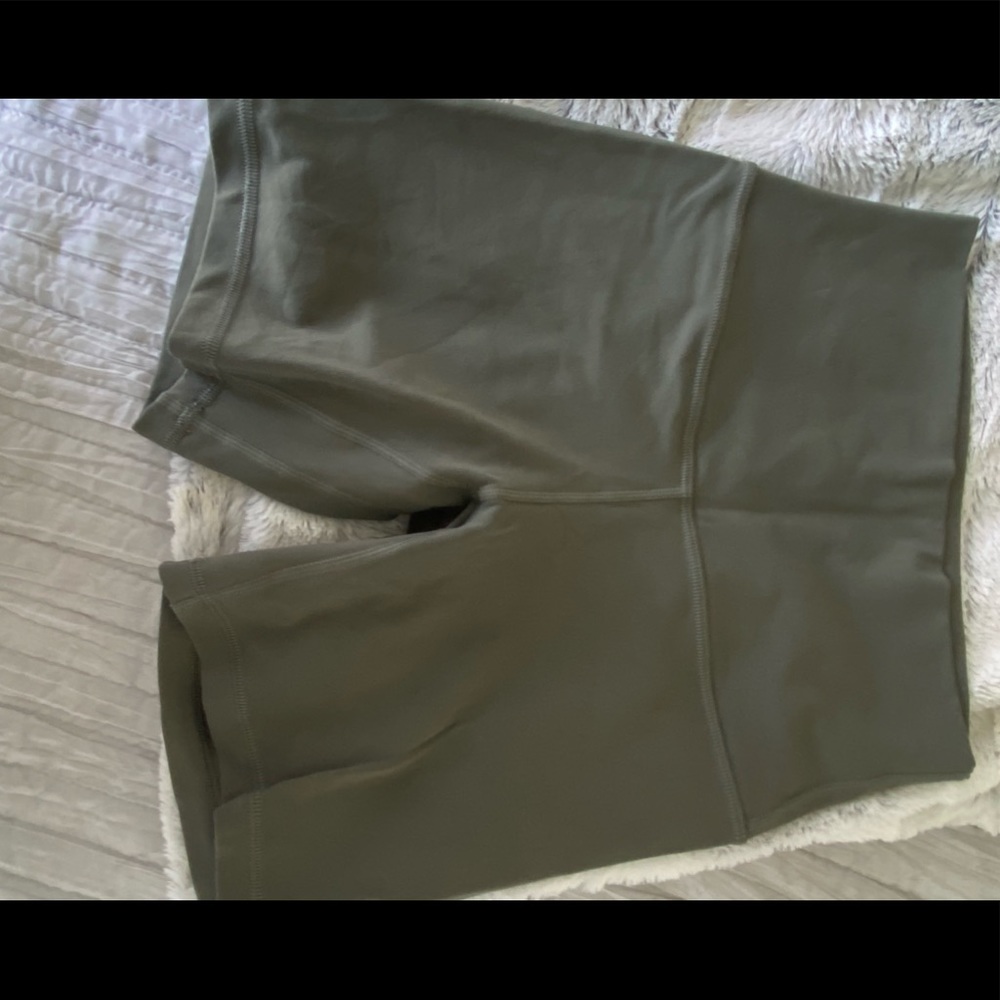 Lululemon align shorts